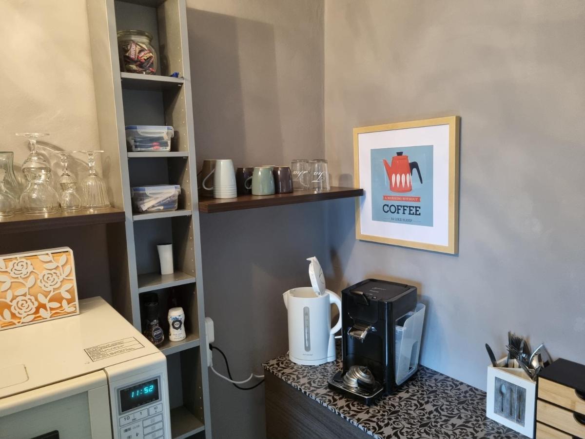 B&B Maaslandje Wijk en Aalburg Экстерьер фото